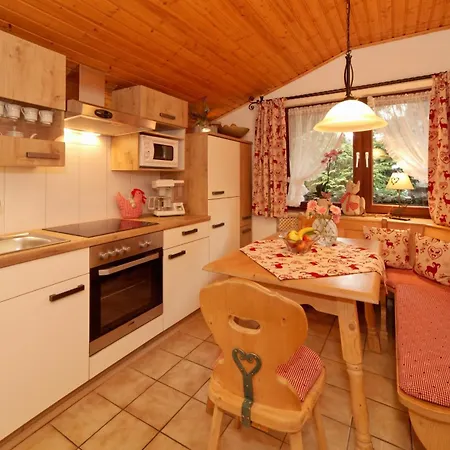 Apartment Wohlfühl-ferienwohnungen Kirchberger *