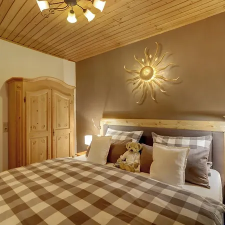 Wohlfuehl-ferienwohnungen Kirchberger